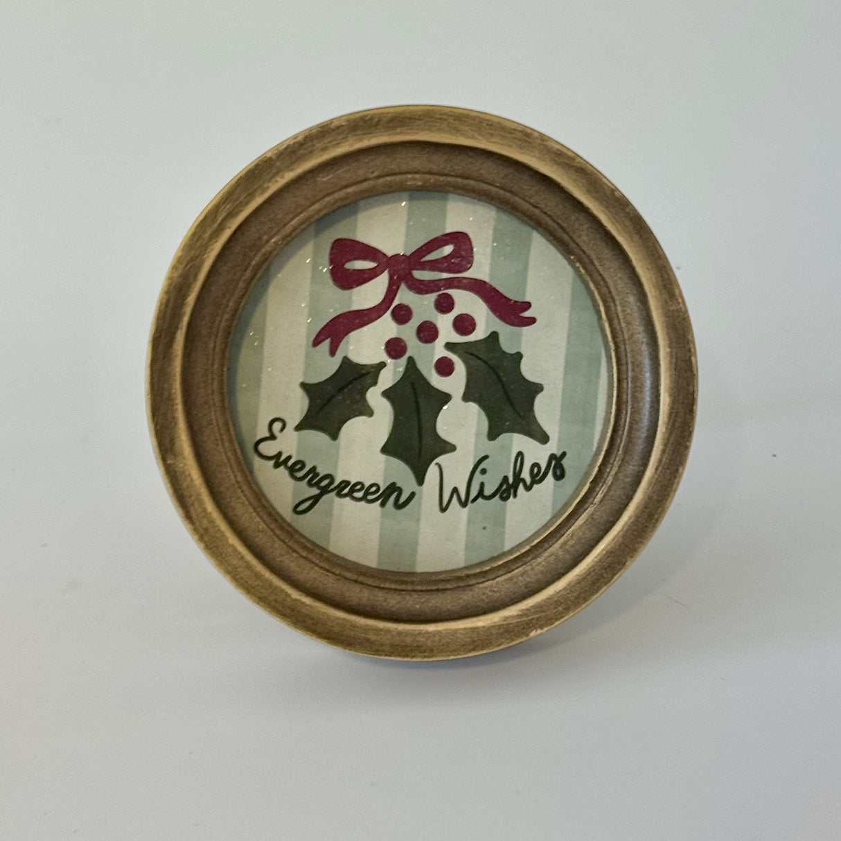 Christmas - Evergreen Wishes Circle Frame