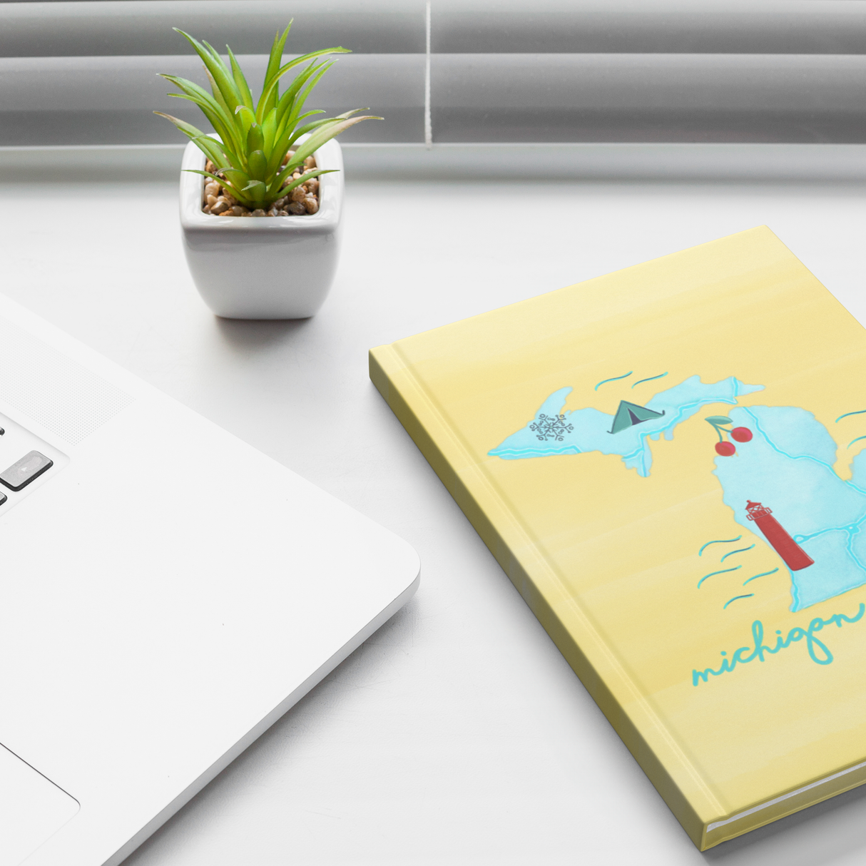 Journal_-_Michigan_See_America_Lifestyle_1_Mockup.png_15509739