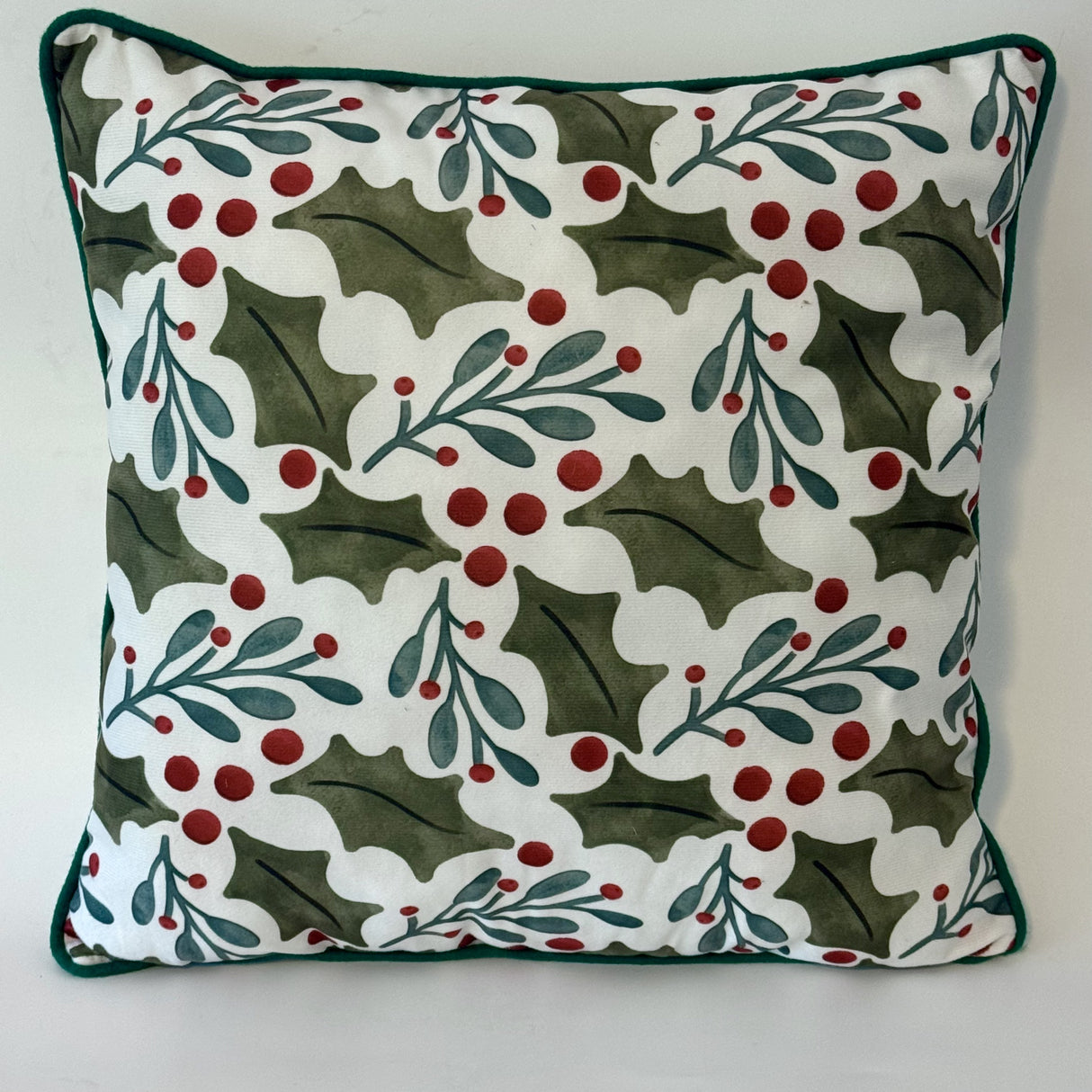 Christmas - Holly Pillow